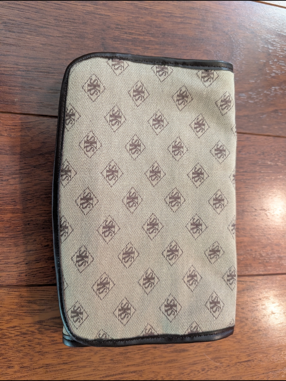 Travel Organizer Pouch in Beige and Brown